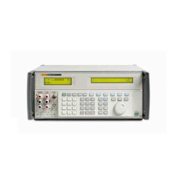Багатоцільовий калібратор Fluke 5522A